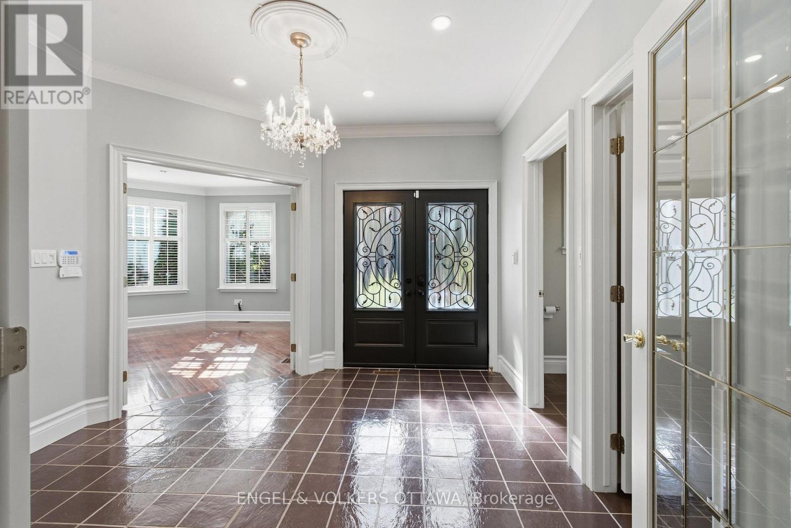 435 Westminster Avenue, Ottawa, ON