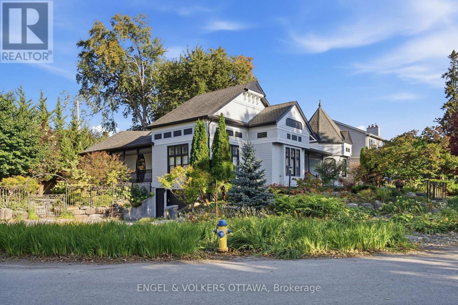 435 Westminster Avenue, Ottawa, ON