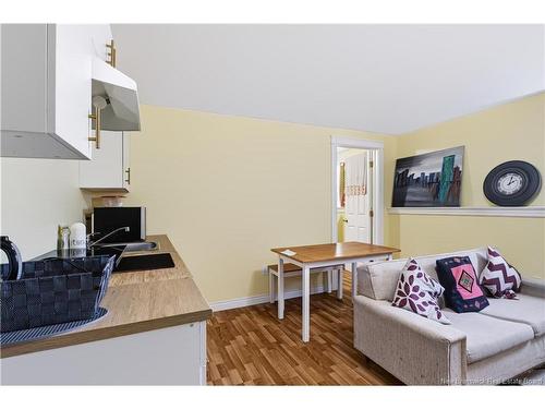 74 Rebecca Dr, Fredericton, NB 
