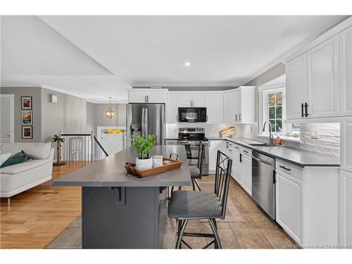 120 Wiggins Dr, Fredericton, NB 