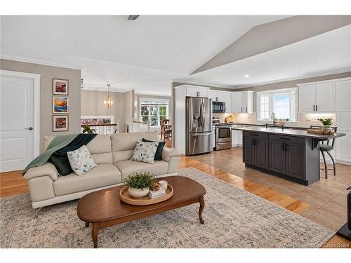 120 Wiggins Dr, Fredericton, NB 