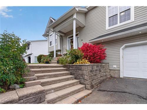 120 Wiggins Dr, Fredericton, NB 