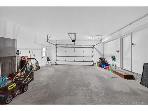 120 Wiggins Dr, Fredericton, NB 