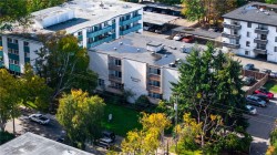 1520 Richmond Ave Victoria, BC V8R 4P6