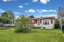 1064 23e Avenue Saint-Jérôme, QC J7Z 3J3