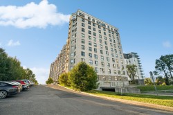 916-7680 Boul. Marie-Victorin Brossard, QC J4W 3L2