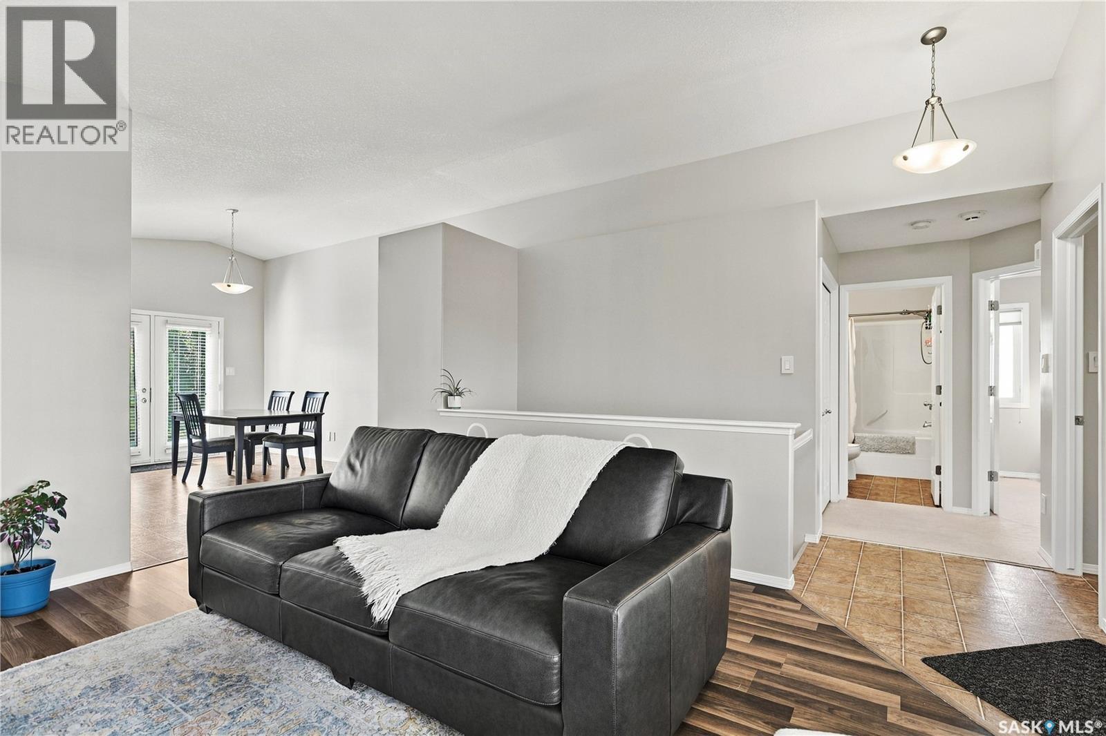 3934 Robin Place E, Regina, SK