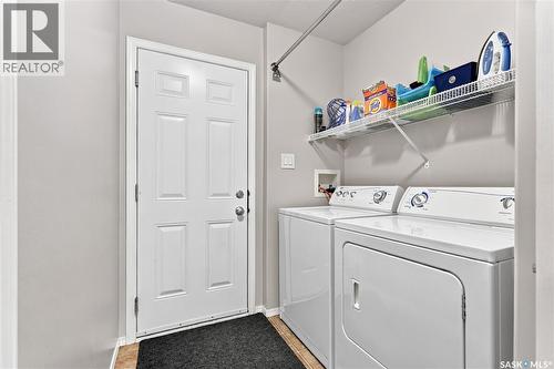 3934 Robin Place E, Regina, SK 