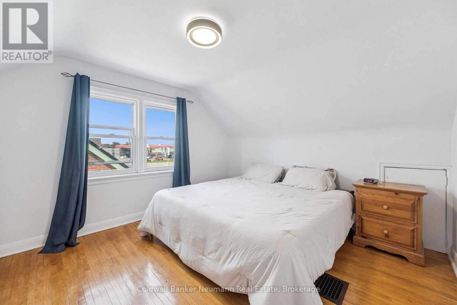 49 Edna Street, Kitchener, ON