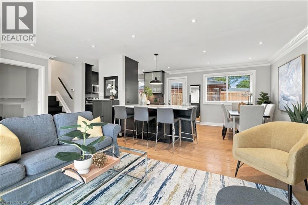 340 Duncombe Drive, Burlington, ON