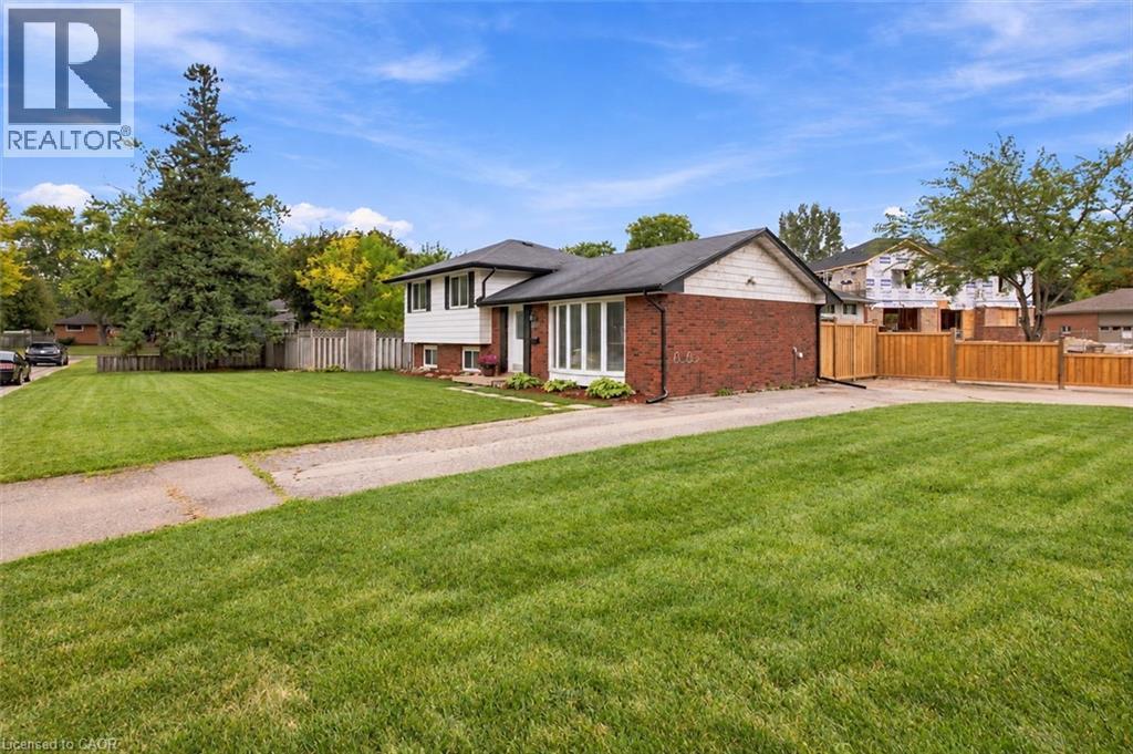 340 Duncombe Drive, Burlington, ON