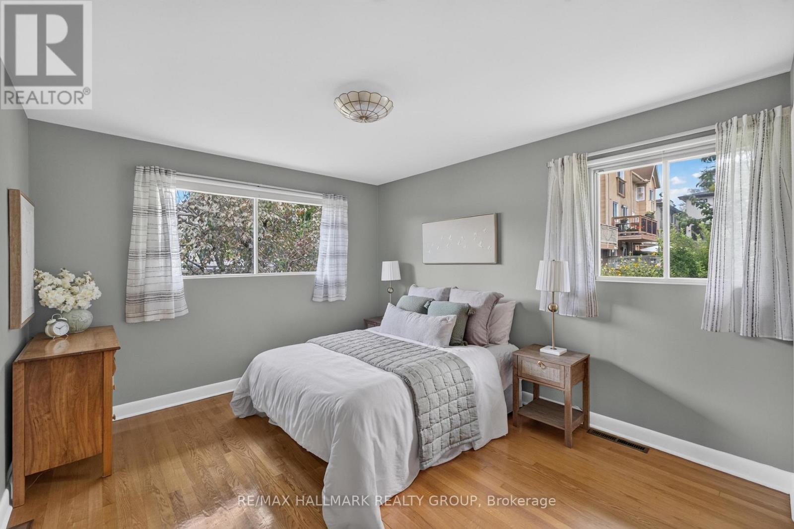 811 Iroquois Road, Ottawa, ON