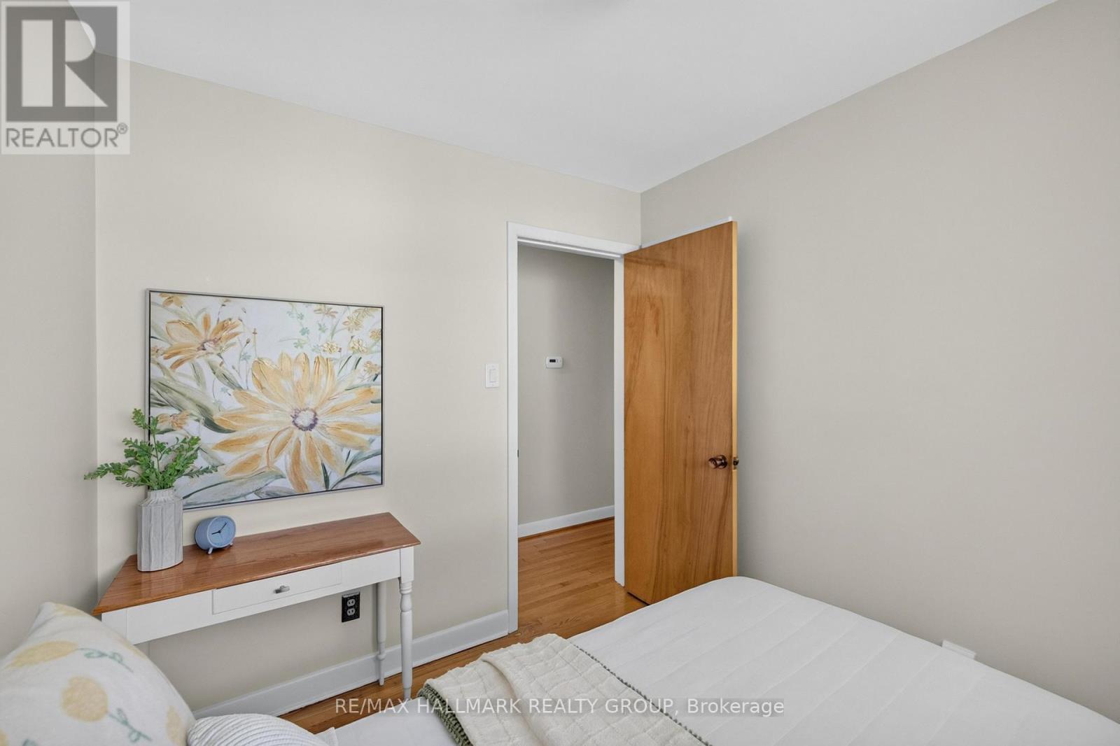 811 Iroquois Road, Ottawa, ON