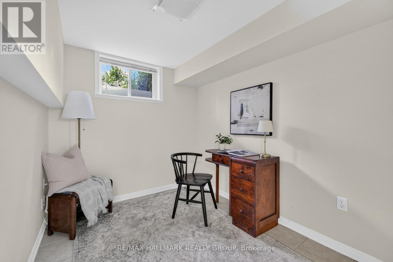 811 Iroquois Road, Ottawa, ON