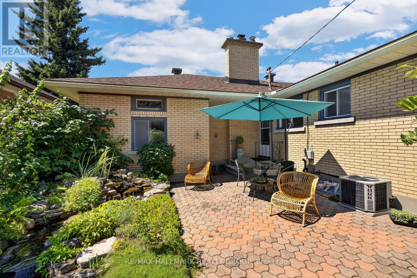 811 Iroquois Road, Ottawa, ON