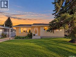 384 28th STREET W Prince Albert, SK S6V 4S9