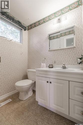 11 Moxon Crescent, Saskatoon, SK 