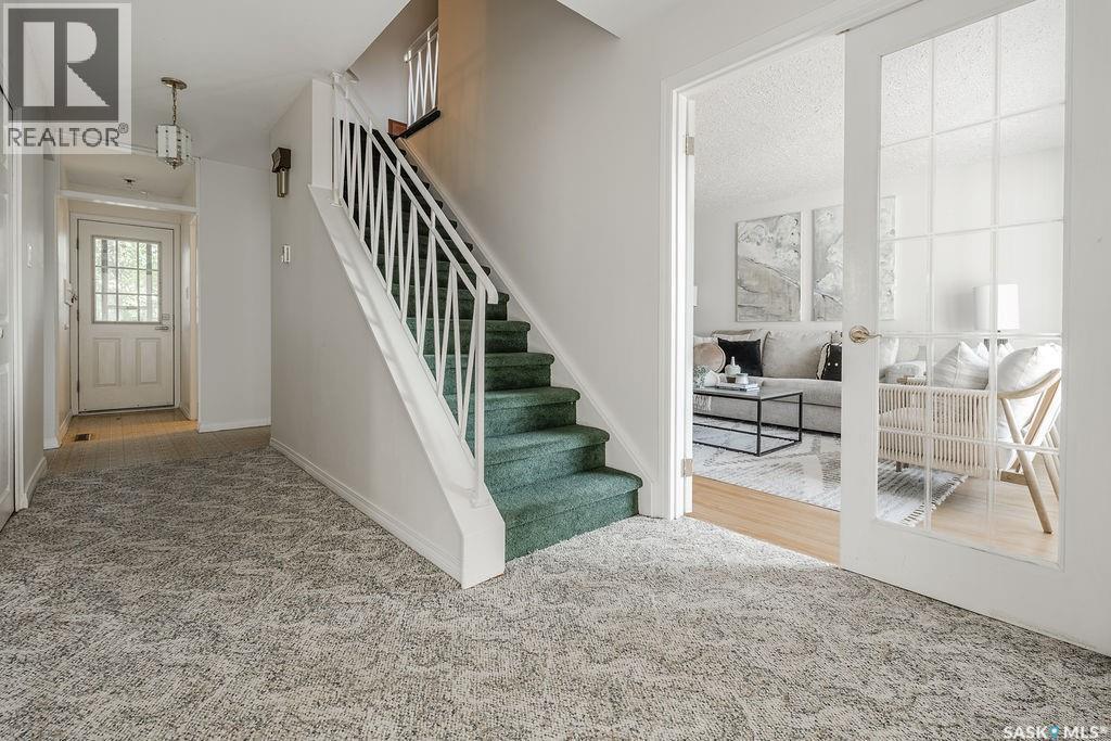 11 Moxon Crescent, Saskatoon, SK