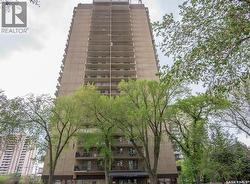 1702 311 6th AVENUE N Saskatoon, SK S7K 7A9