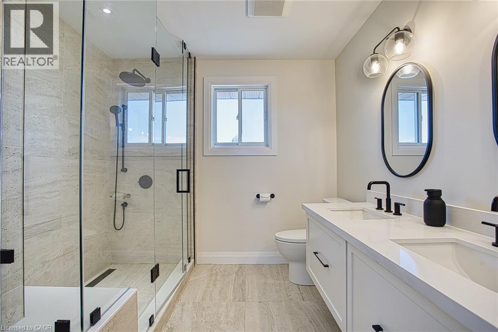 43 Spadara Drive, Hamilton, ON