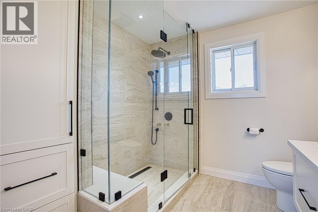 43 Spadara Drive, Hamilton, ON