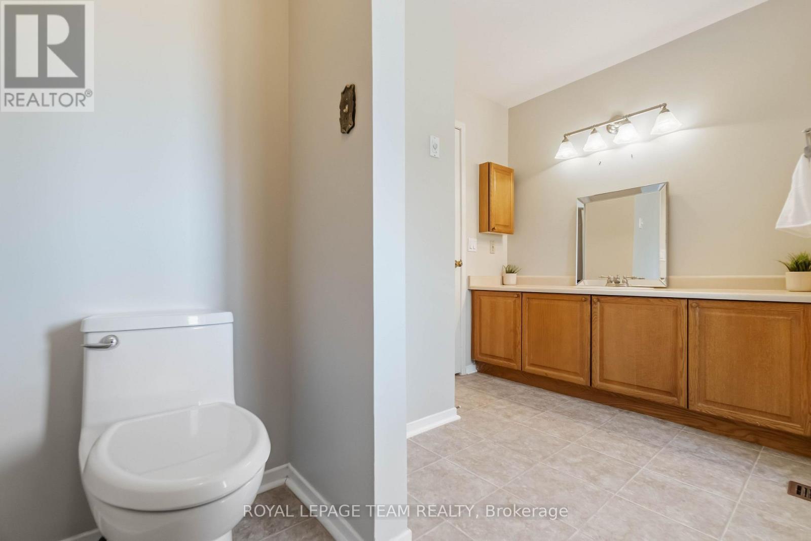 1078 Karsh Drive, Ottawa, ON