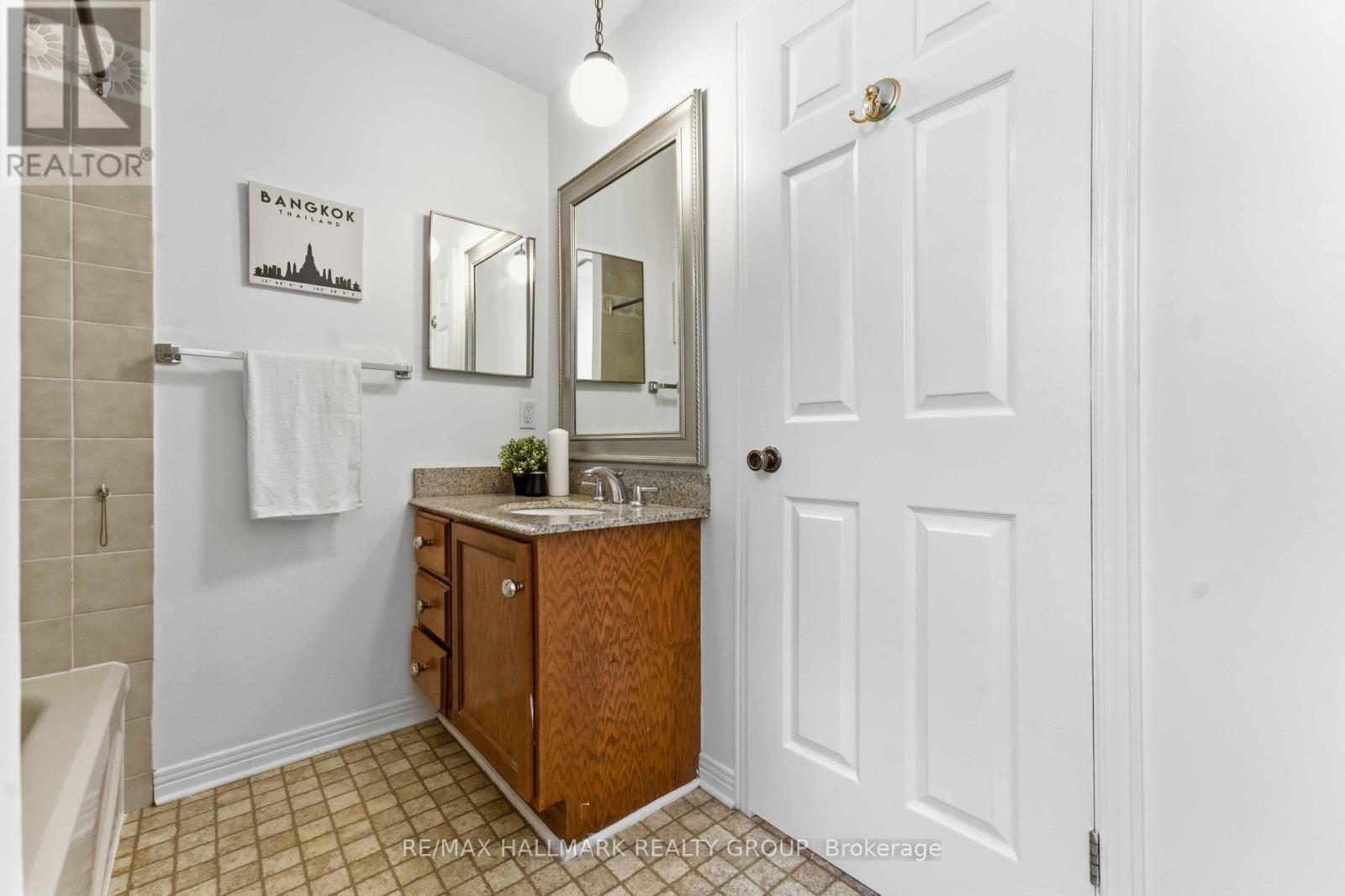 1380 Pebble Road, Ottawa, ON