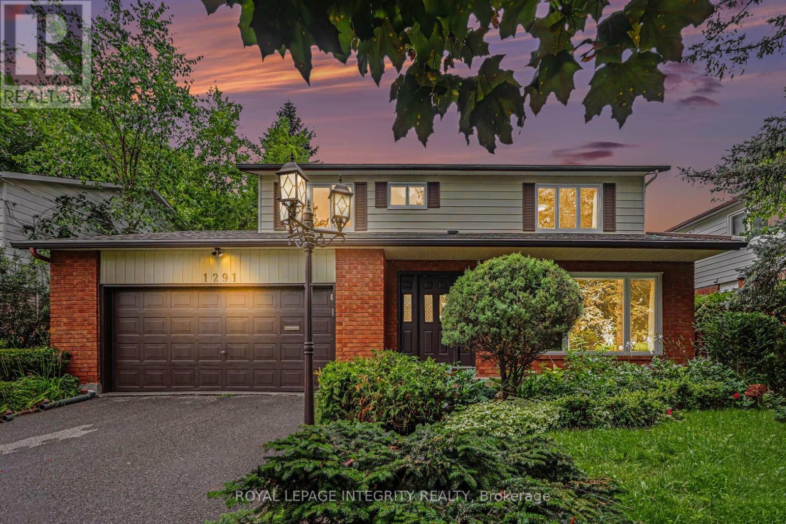 1291 Lampman Crescent, Ottawa, ON
