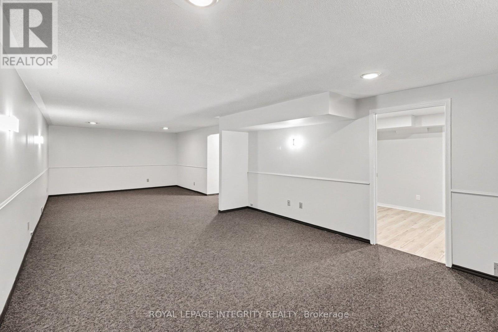1291 Lampman Crescent, Ottawa, ON
