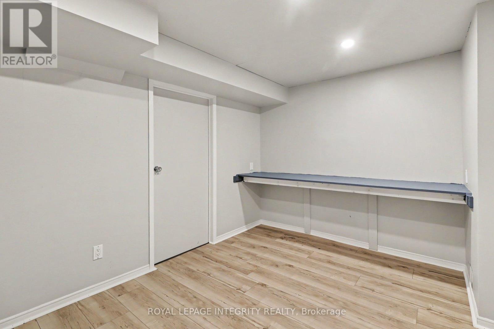 1291 Lampman Crescent, Ottawa, ON