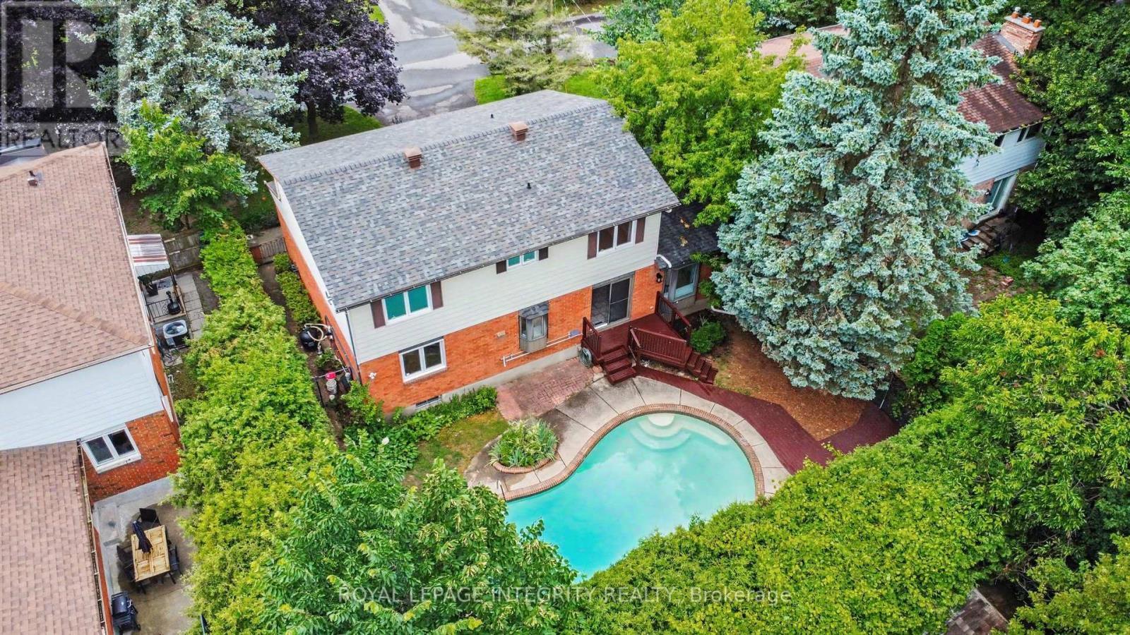 1291 Lampman Crescent, Ottawa, ON