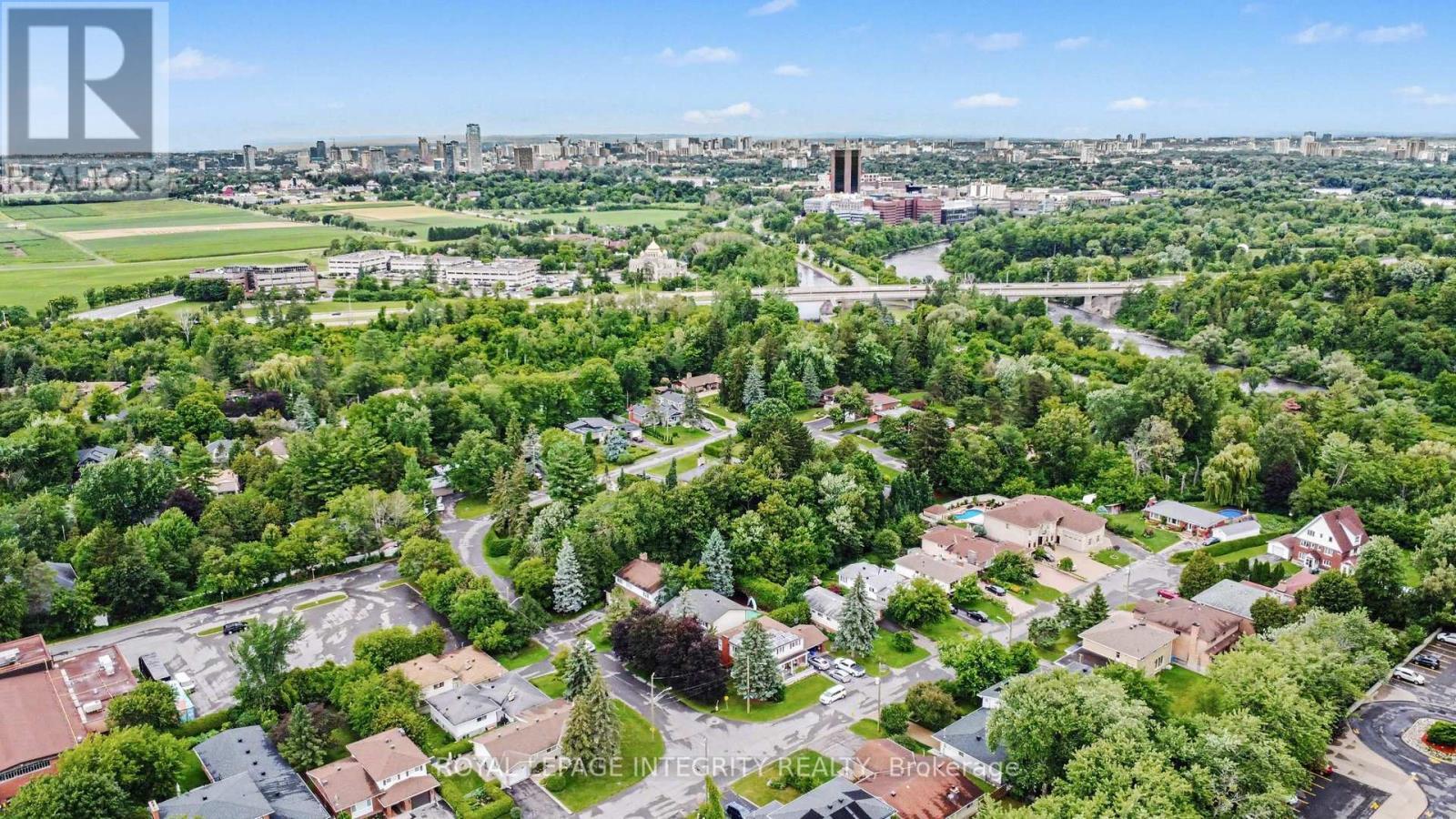 1291 Lampman Crescent, Ottawa, ON