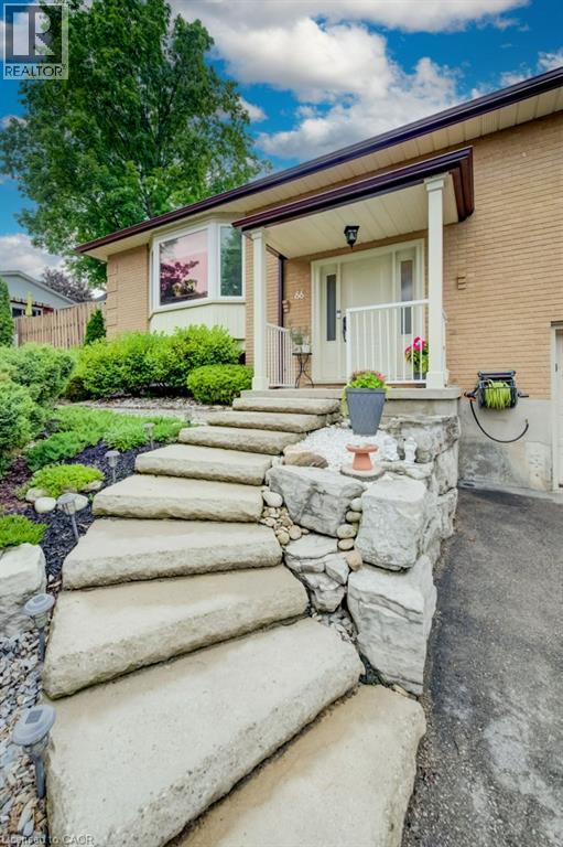 66 Georgian Crescent, Kitchener, ON