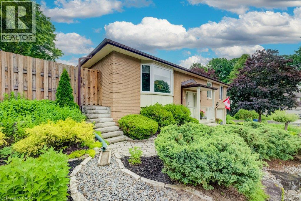 66 Georgian Crescent, Kitchener, ON