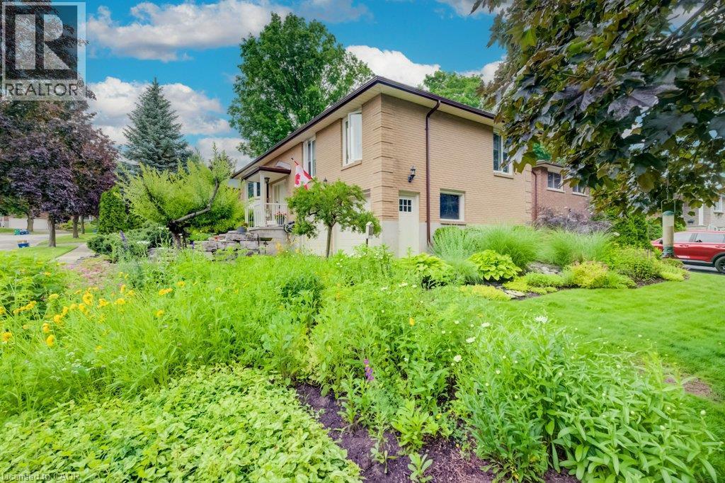 66 Georgian Crescent, Kitchener, ON