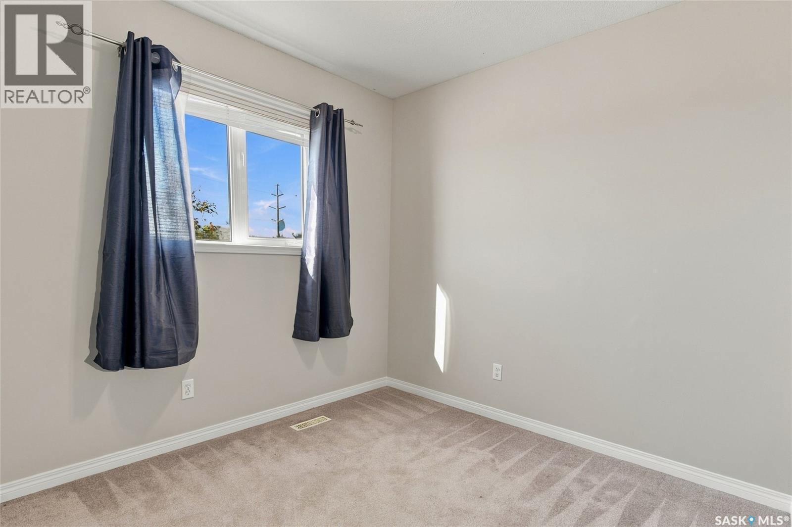 602 Haslam Crescent, Saskatoon, SK