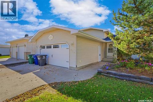602 Haslam Crescent, Saskatoon, SK 