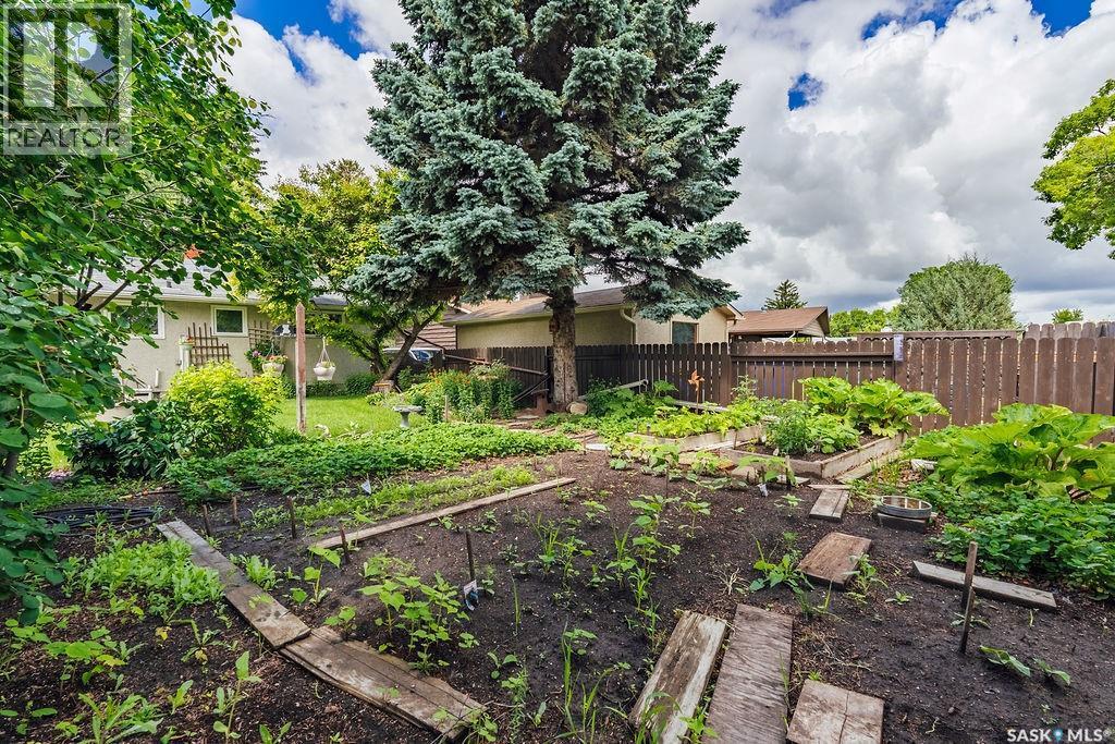 56 Morris Drive, Saskatoon, SK
