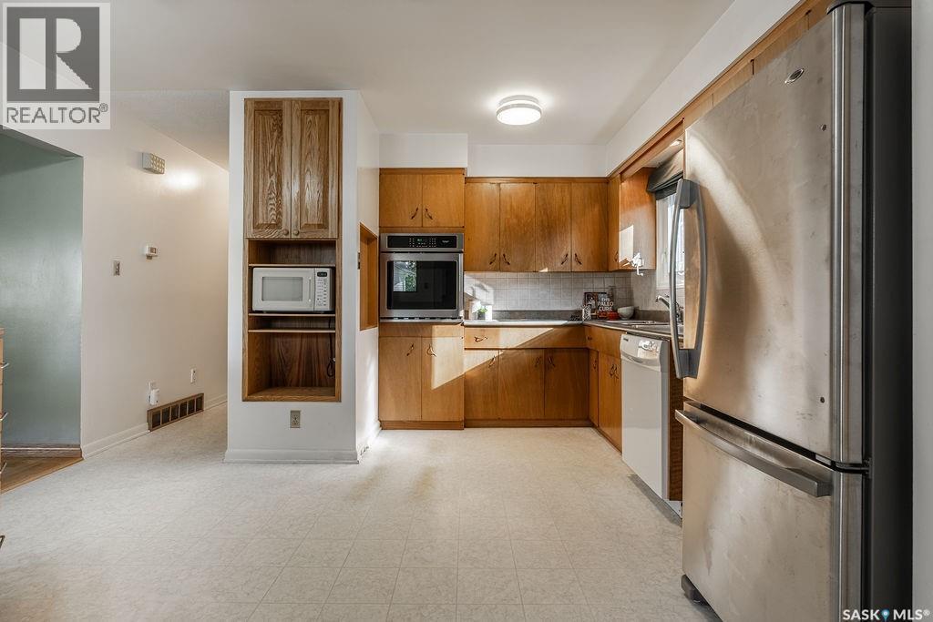 56 Morris Drive, Saskatoon, SK