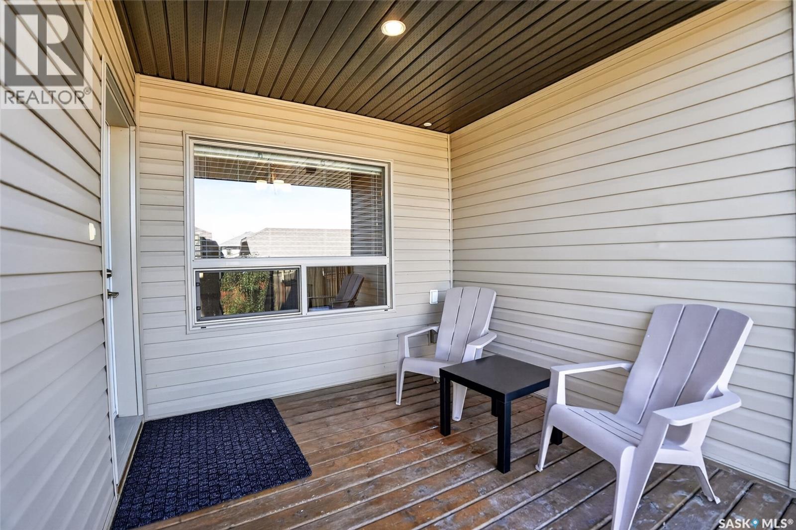 202 Maningas Bend, Saskatoon, SK
