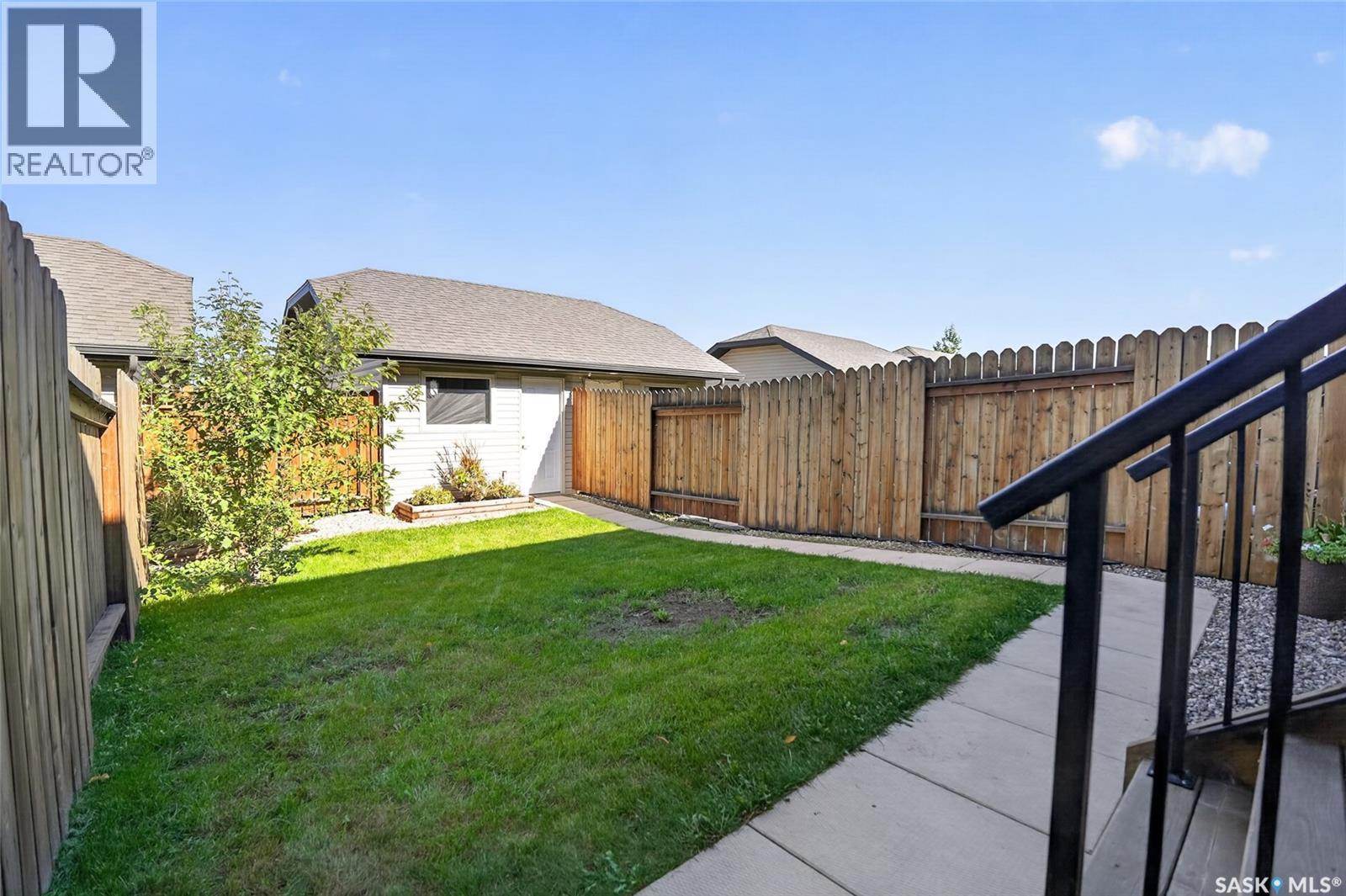 202 Maningas Bend, Saskatoon, SK