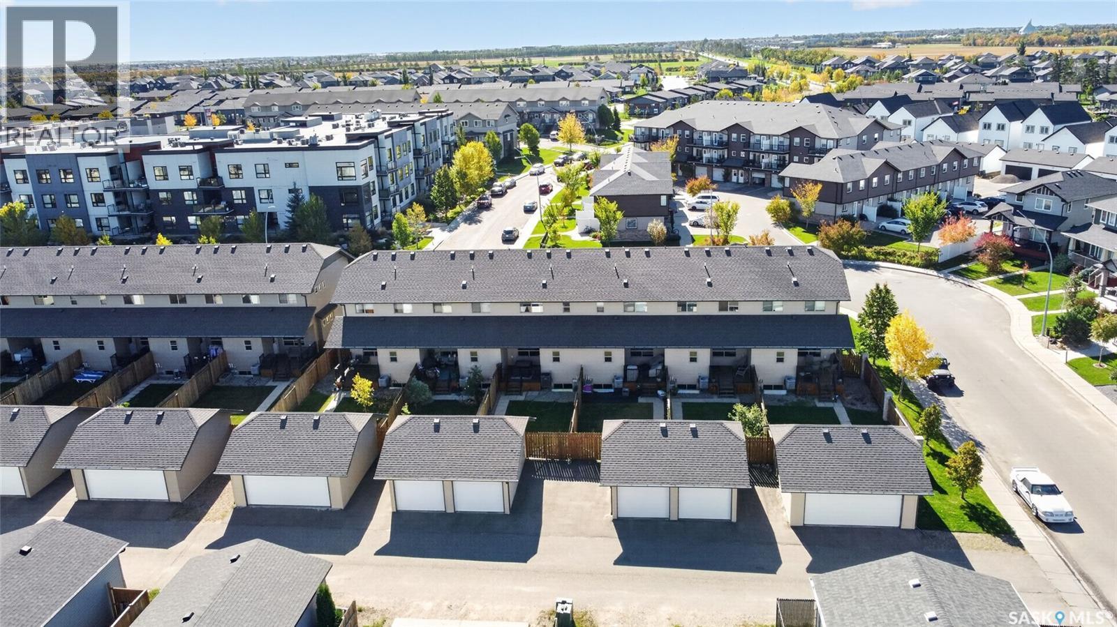 202 Maningas Bend, Saskatoon, SK