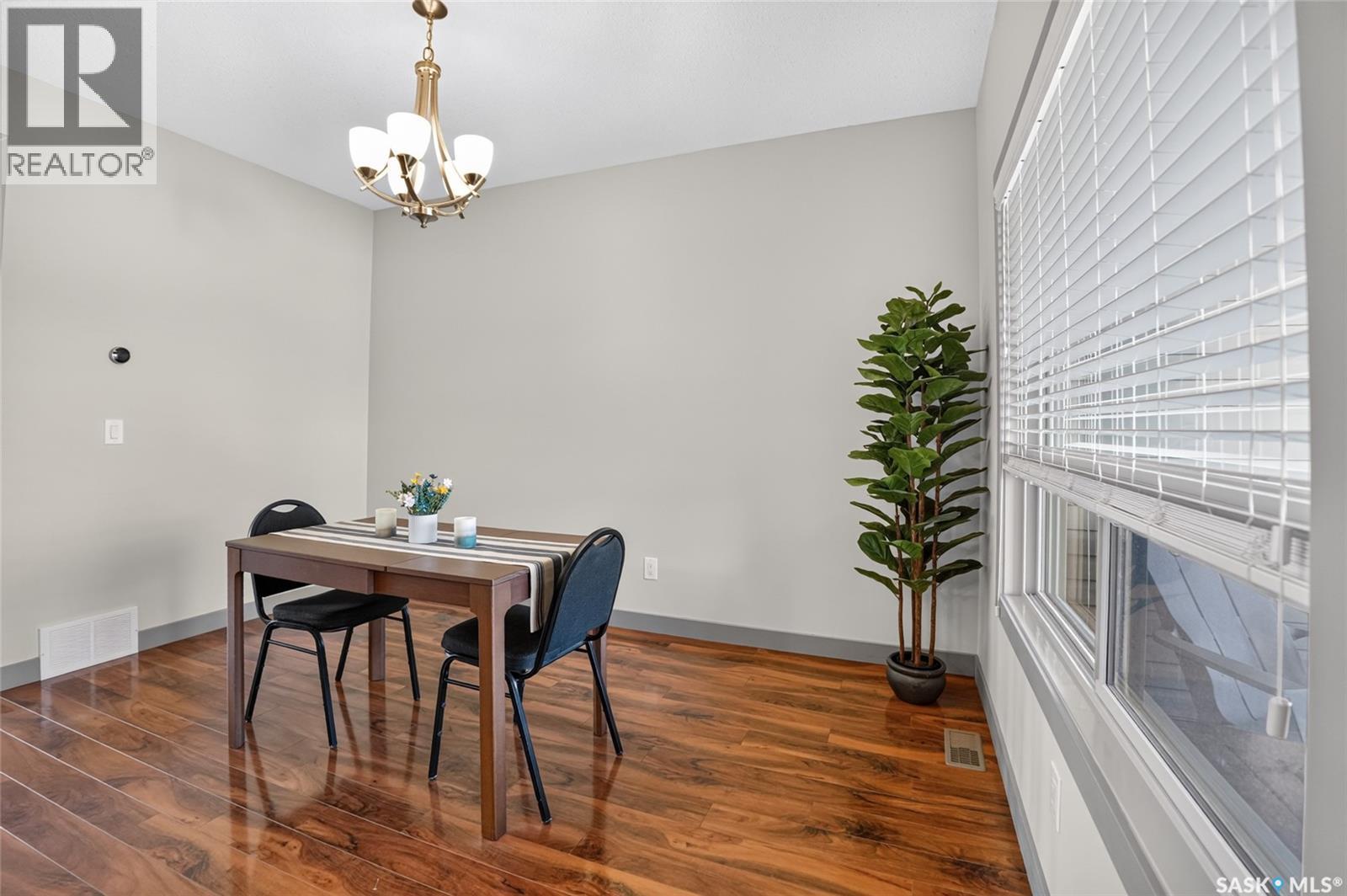 202 Maningas Bend, Saskatoon, SK