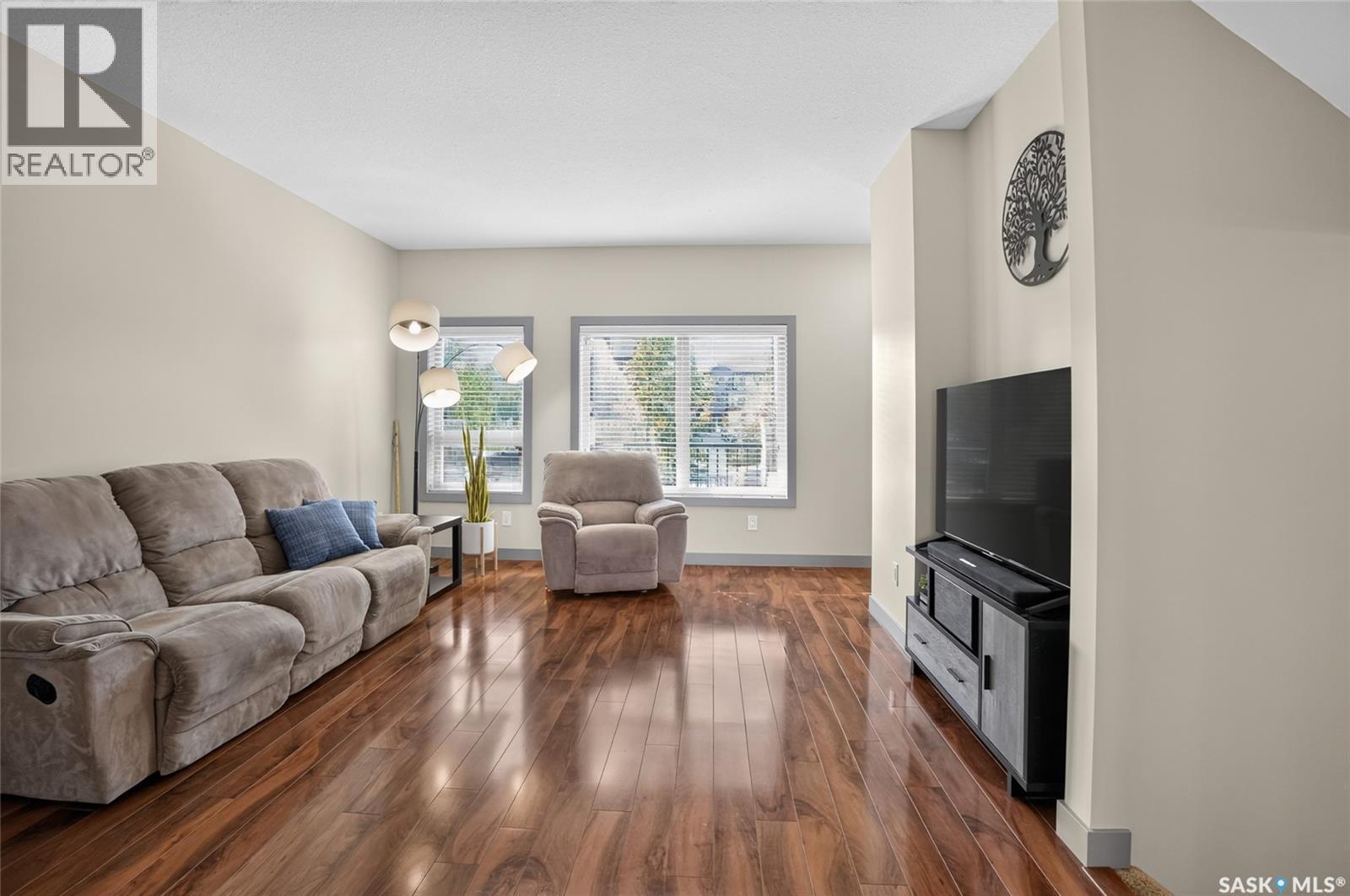 202 Maningas Bend, Saskatoon, SK