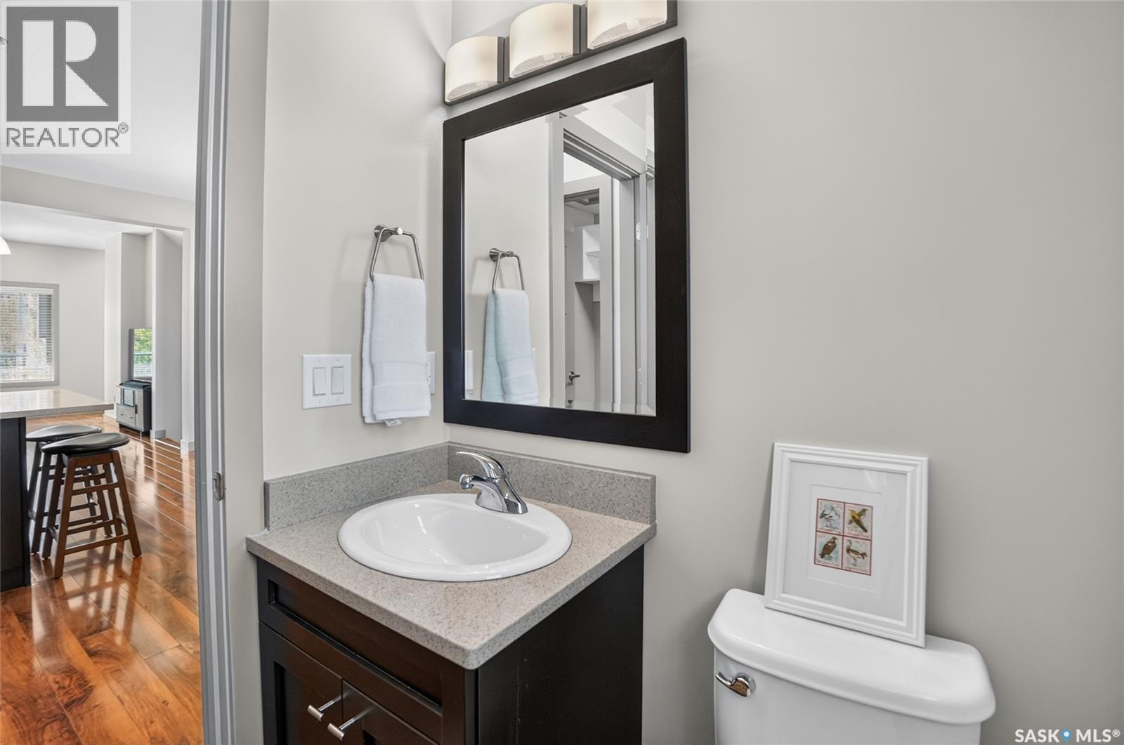 202 Maningas Bend, Saskatoon, SK