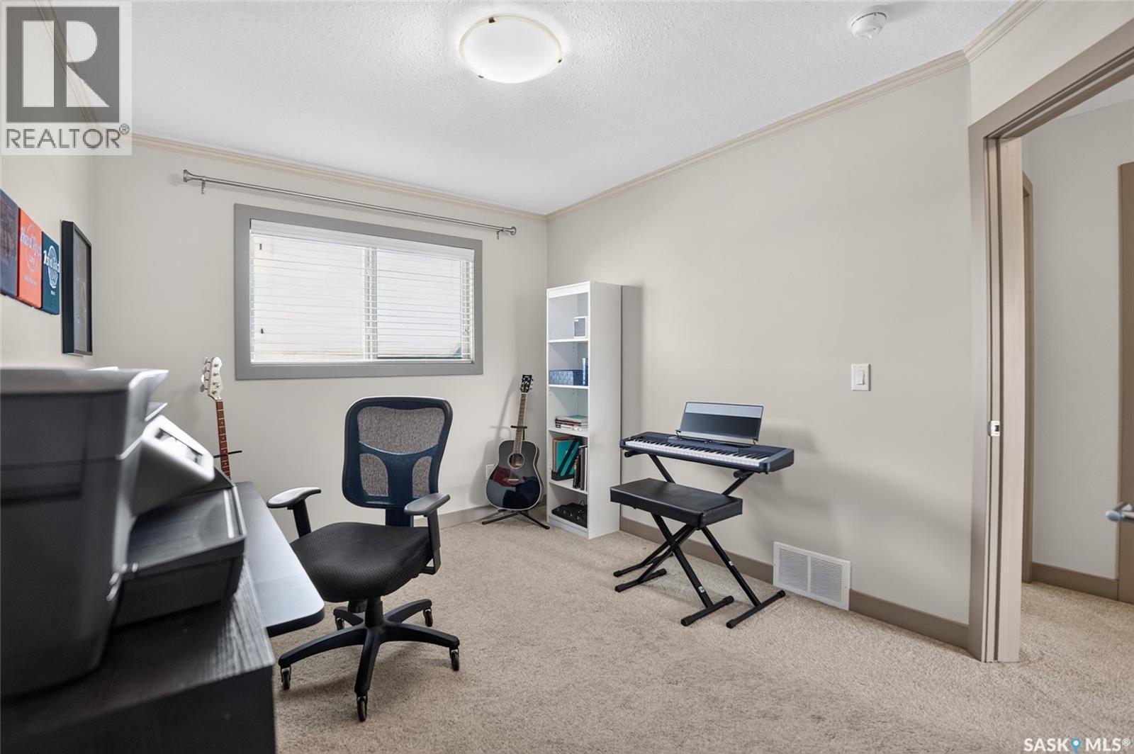 202 Maningas Bend, Saskatoon, SK