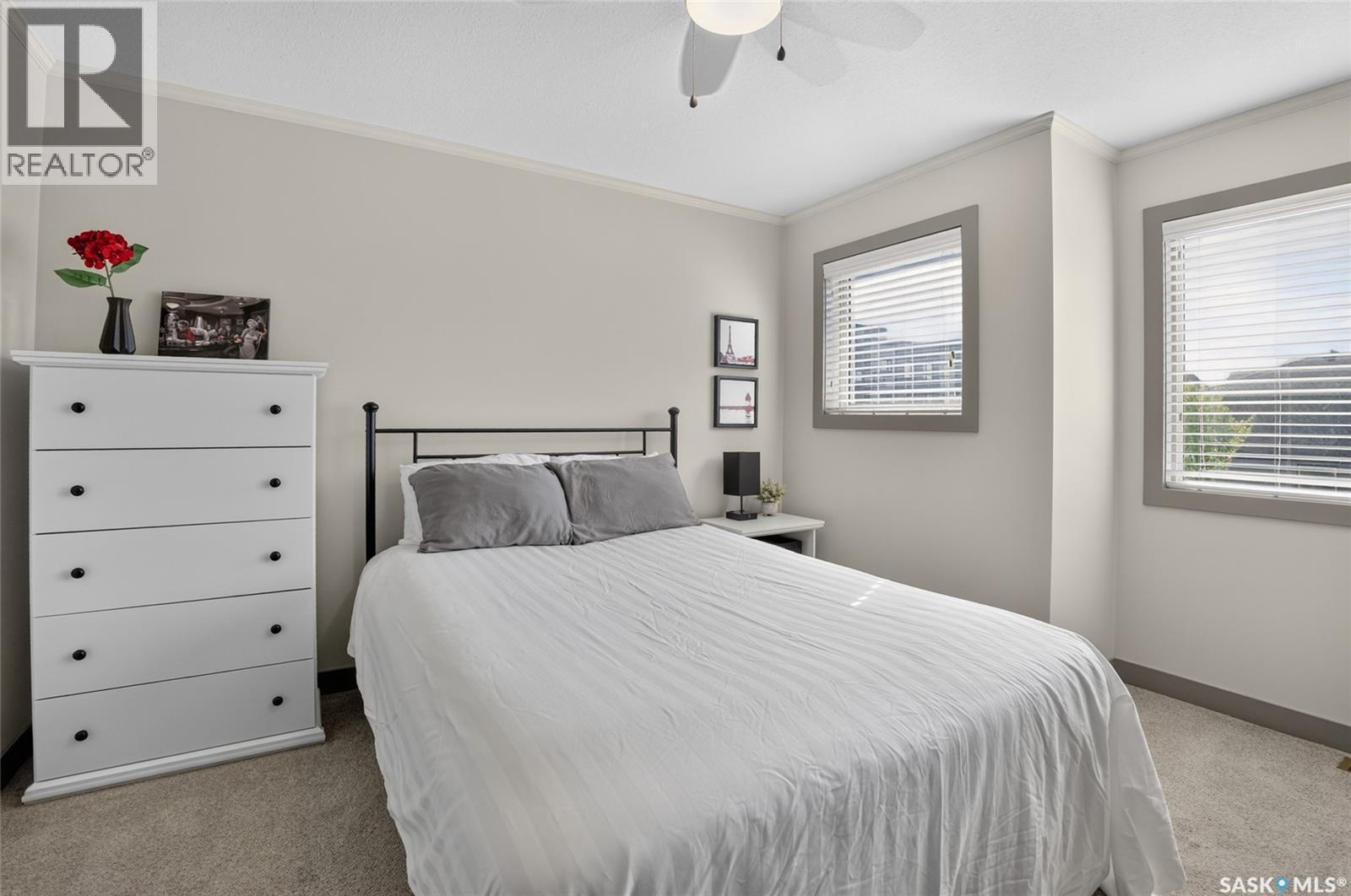 202 Maningas Bend, Saskatoon, SK