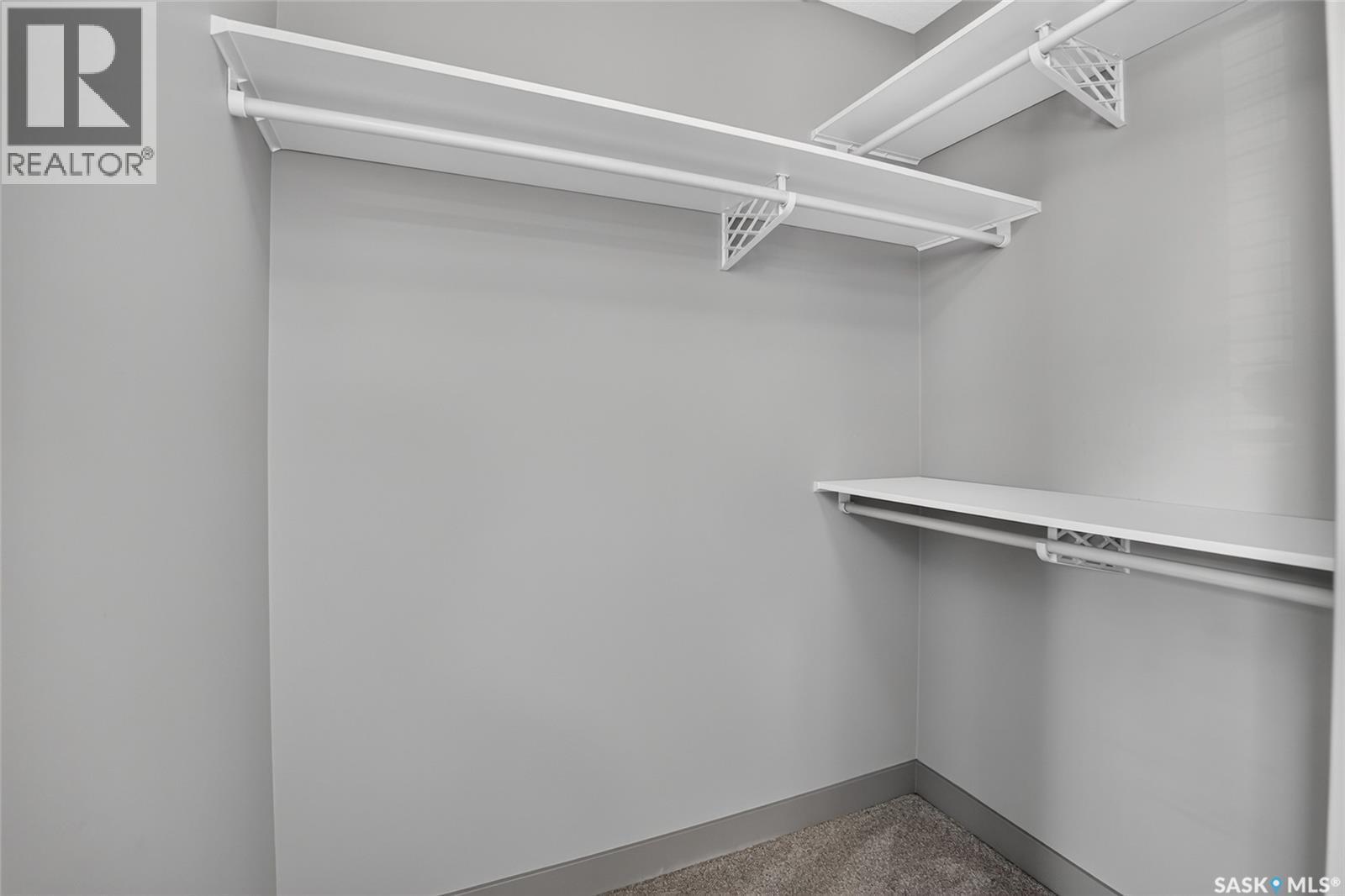 202 Maningas Bend, Saskatoon, SK