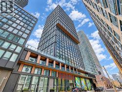 1010 - 82 DALHOUSIE STREET Toronto, ON M5B 0C5