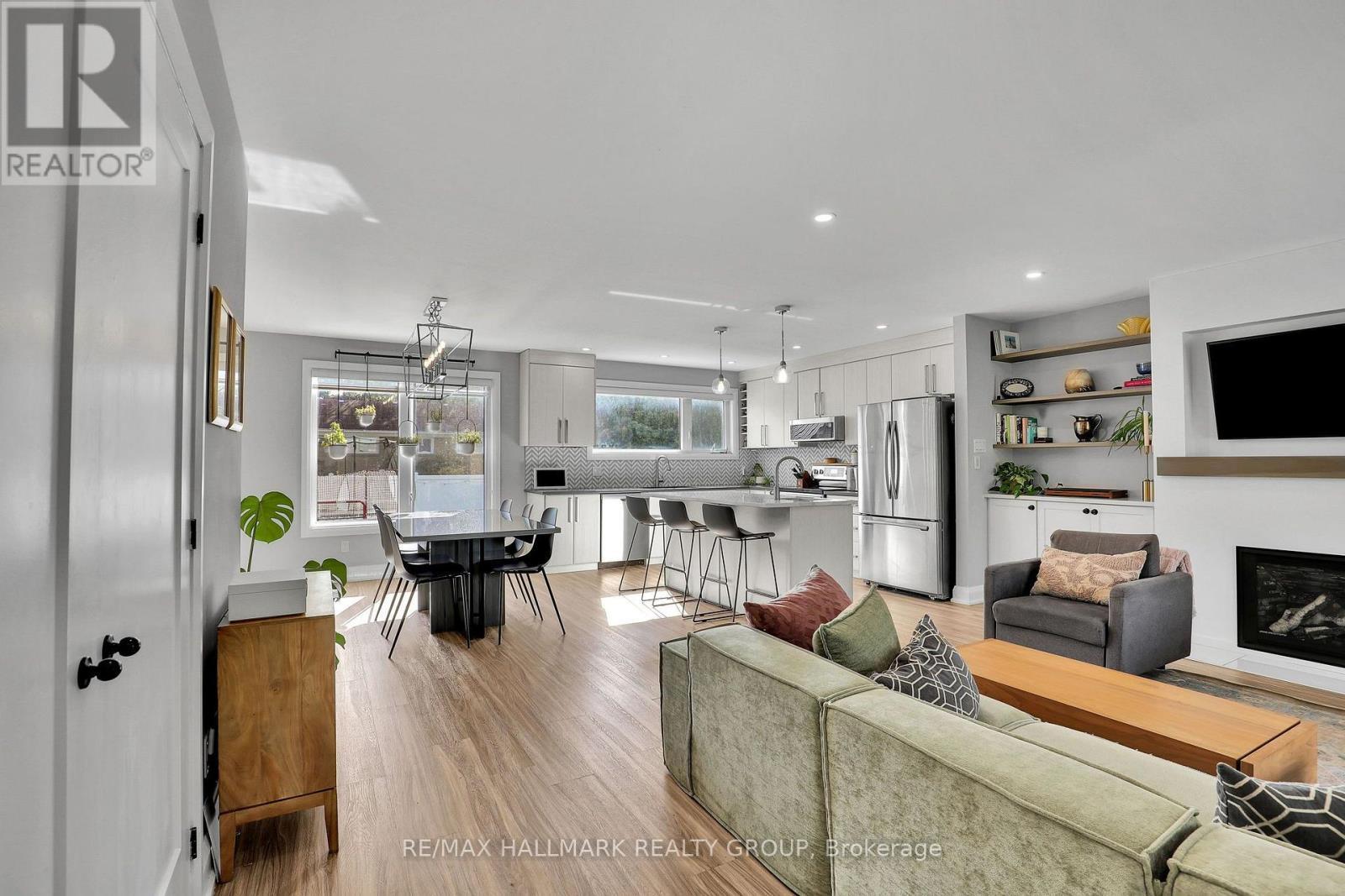 1233 Whitmore Avenue, Ottawa, ON